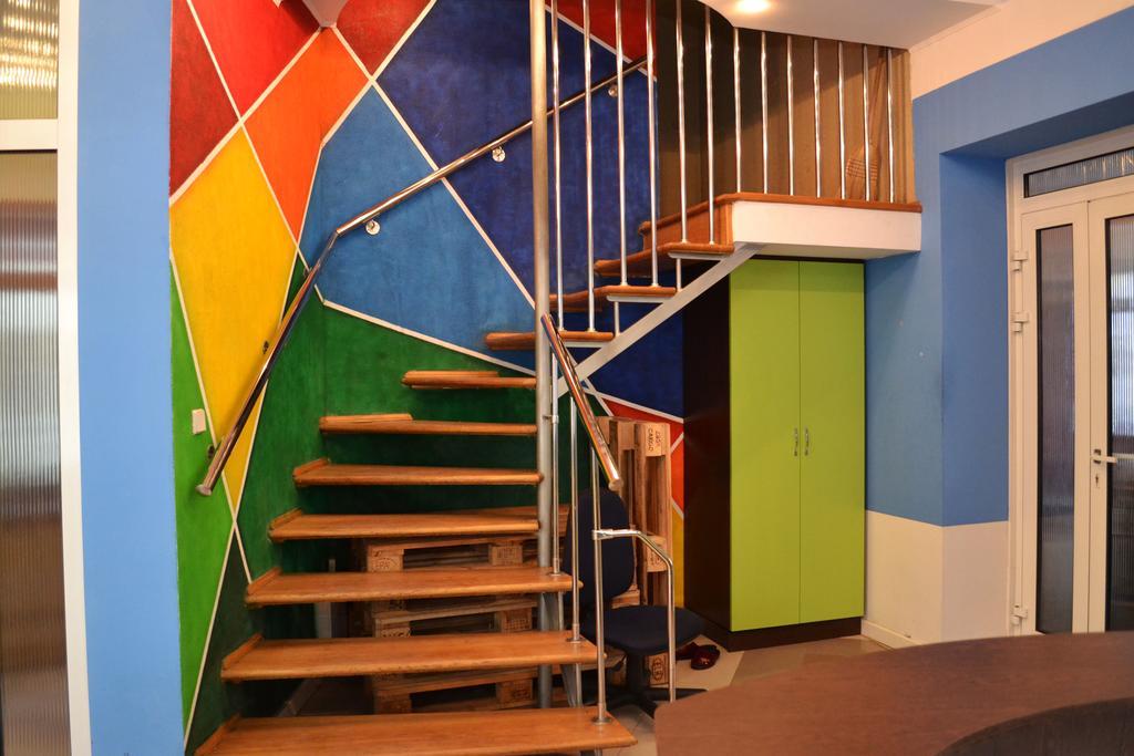 Wanted Hostel Львов Экстерьер фото